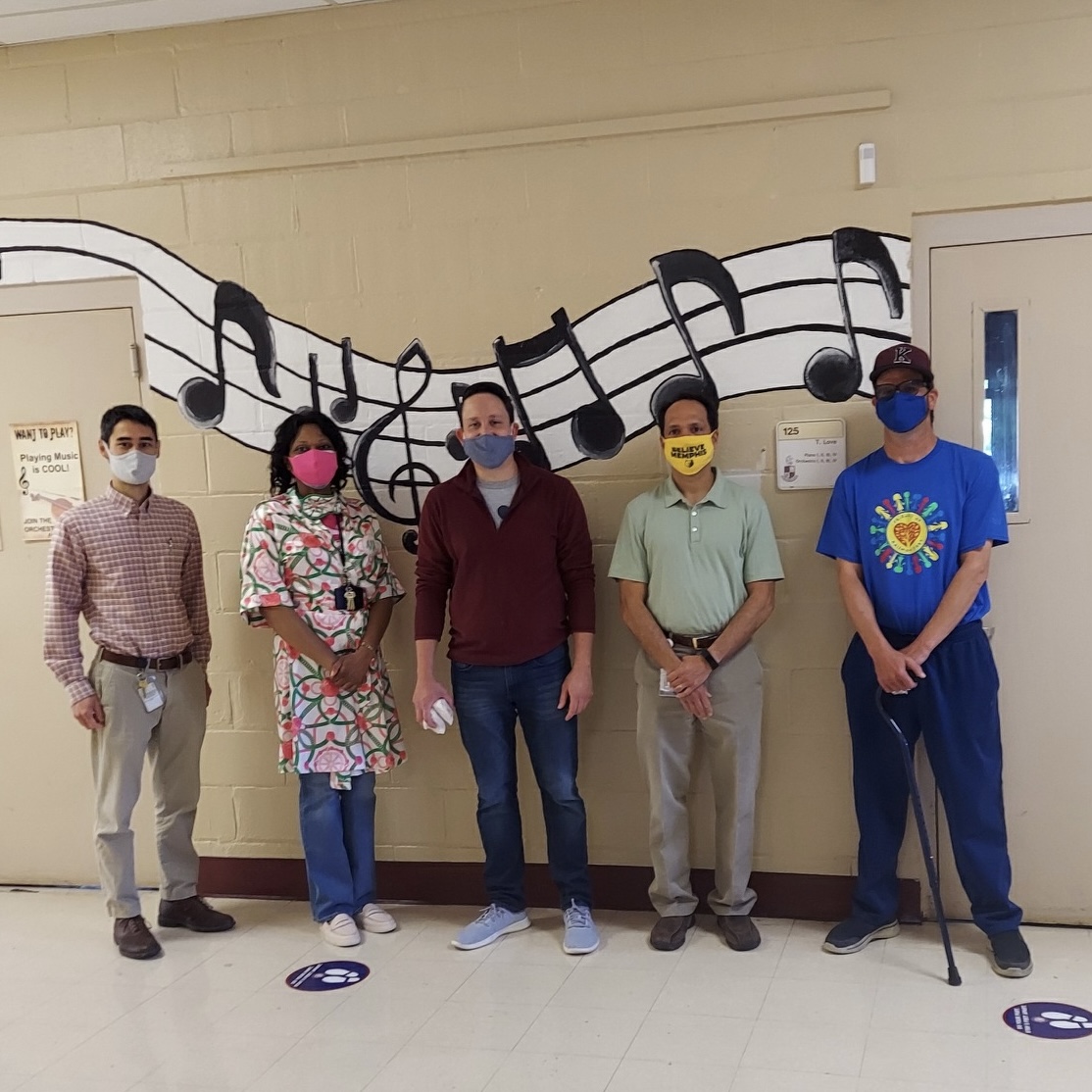 Michael Whaley (@mgwhaley) on Twitter photo Happy Teacher Appreciation Week!! First off, teachers do the real work all year long, but enjoyed sponsoring a Bryant's biscuit fest this morning for the team at Kingsbury High. Thank you to Commish <a href="/tamisawyer/">Tami Sawyer</a> and Friends of Gaisman Park for co-sponsoring! @SCSK12Unified Happy Teacher Appreciation Week!! First off, teachers do the real work all year long, but enjoyed sponsoring a Bryant's biscuit fest this morning for the team at Kingsbury High. Thank you to Commish <a href="/tamisawyer/">Tami Sawyer</a> and Friends of Gaisman Park for co-sponsoring! @SCSK12Unified