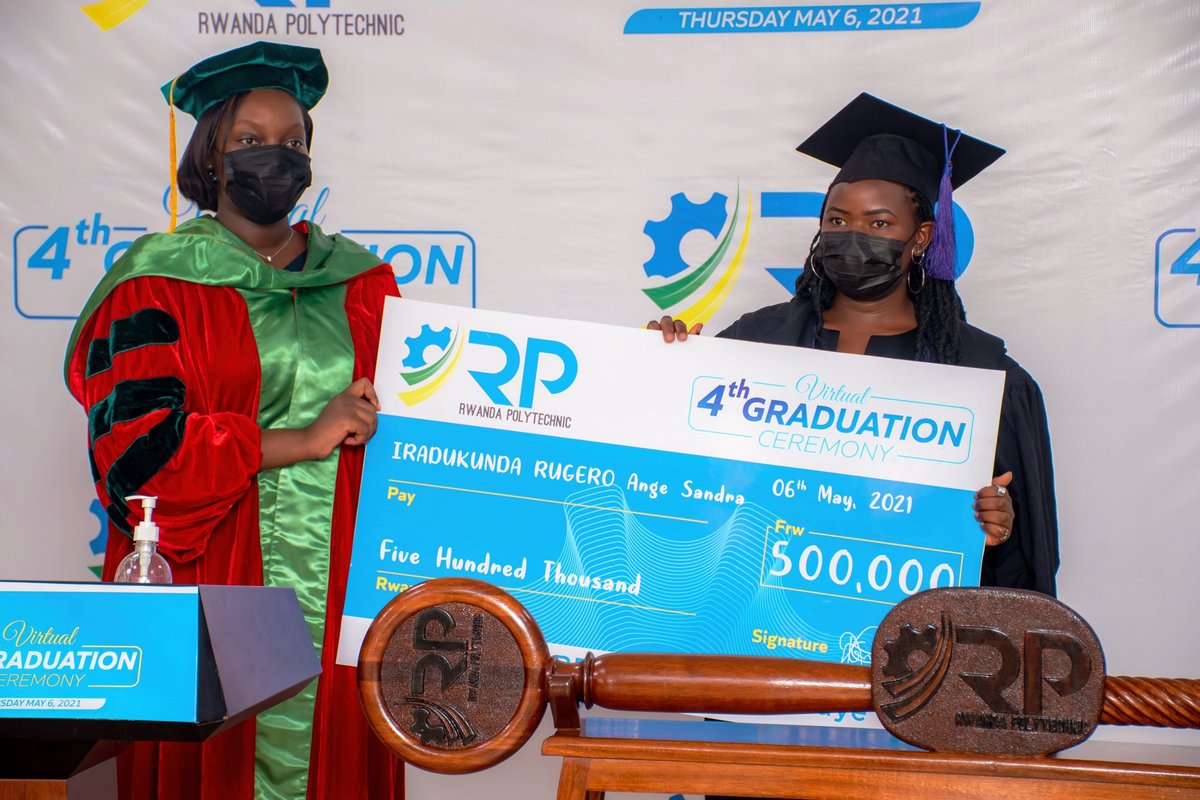 Rwanda_Edu's tweet photo. "To all 722 girls who graduated in different programmes, You are very few but very brave. I hope you take on the challenge and encourage many other girls to join STEM and TVET in particular. " said MOS in Charge of ICT and TVET @ClaudetteIrere during #RP4thGraduation. https://t.co/cQoPrVdug2