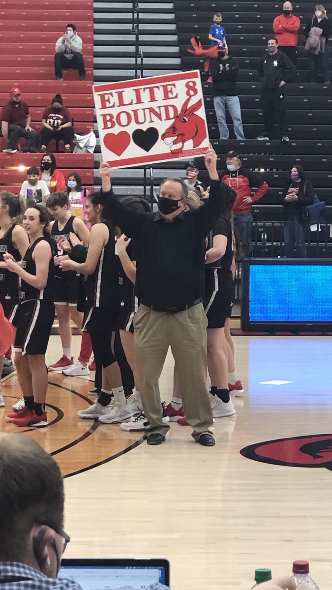 We got something pretty special in the mail today from <a href="/WorldExposureWB/">World Exposure Report Women’s Basketball</a>! Congrats again to <a href="/hoopsbynick/">Coach Nick 🏀</a> on being named the NCAA D2 College Basketball Women’s Assistant Coach of the Year.