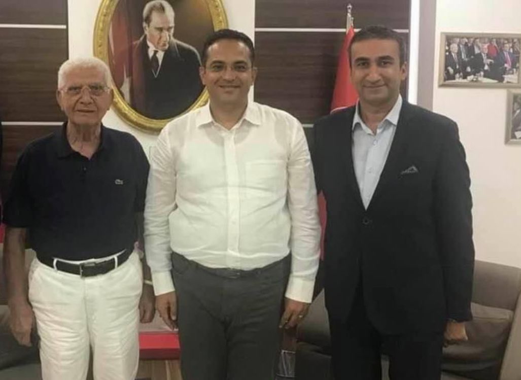 Değerli devlet adamı Eski Devlet Bakanlarımızdan Cemil Erhan’a Allah’tan rahmet, ailesi ve sevenlerine başsağlığı ve sabır diliyorum.