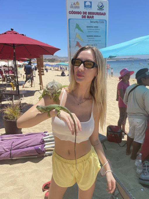 it&rsquo;s my bday https://t.co/zK6mEqFk9u