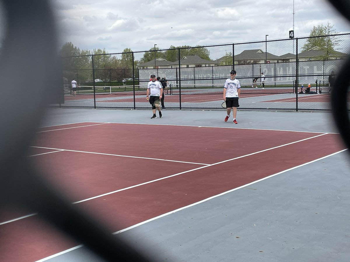 DefiBT's tweet image. Damien Martinez lost in 3. Boston Briseno lost in 2. Both played hard but are done. Carter Campbell will play for 7-8th place Sat. 1D Andrew Frederick &amp;amp; Ryan Yeager won 6-2, 6-2 &amp;amp; 2D Nathan Blunt &amp;amp; Riley Nadler won 7-5, 7-5!!Both doubles play for place 1-4. Great playing by all!
