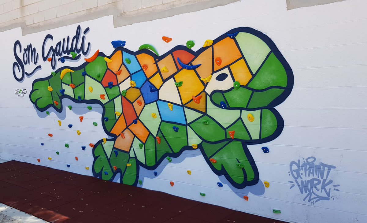 Continuem treballant per un nou projecte d’escola i construïm el sentiment de comunitat! 💚Arquitecte Gaudí