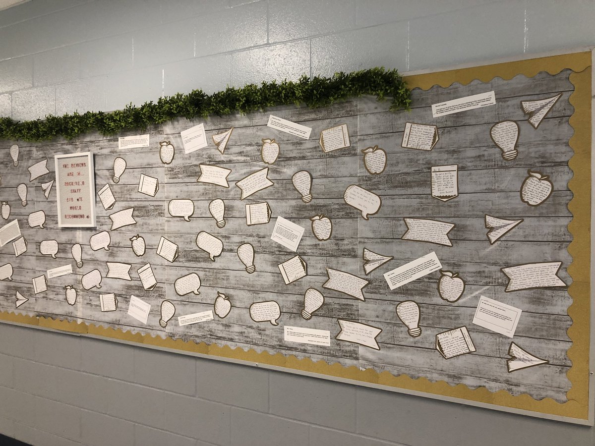 Thank you to everyone who submitted kind words about their favorite teachers and staff at Rockfield! This giant bulletin board is full of love from parents, students, former teachers, and more. Rockfield truly is blessed with the best! #TeacherAppreciationWeek