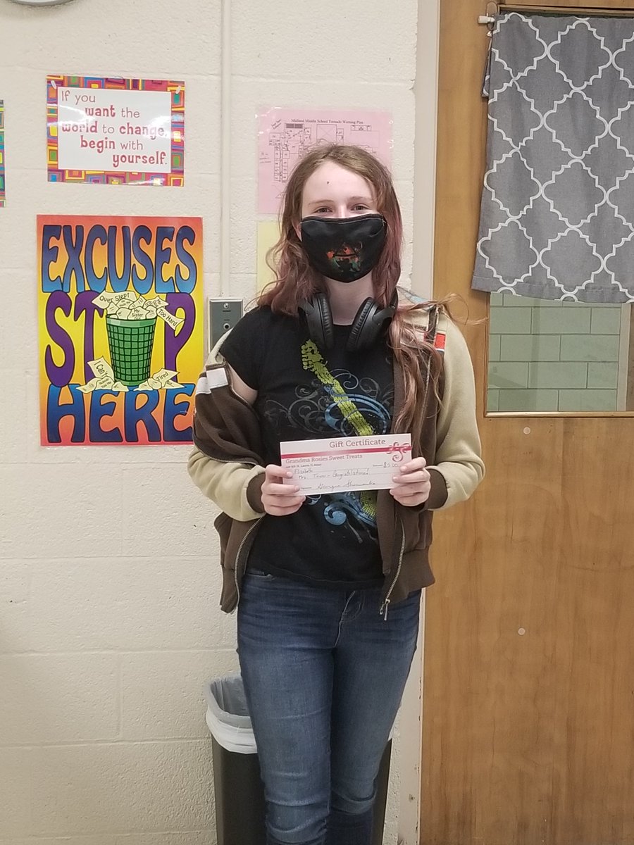 MrsATower's tweet image. Congratulations to Cailynn, Elizabeth, and Drake for winning a sweet treat at Grandma Rosie's.  Great job on completing your ELA IXL work!#twolves7pride