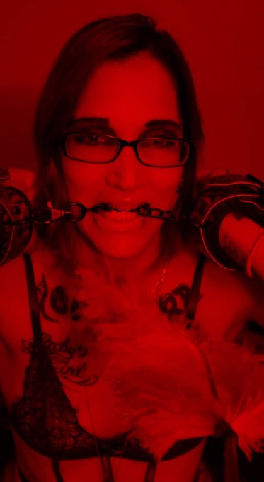 There is so much sexy to love...please share me and hit me up if you're down to see what I can do. There's<a href="/tag/newprofilepic"class="tags"><span>#newprofilepic</span></a>