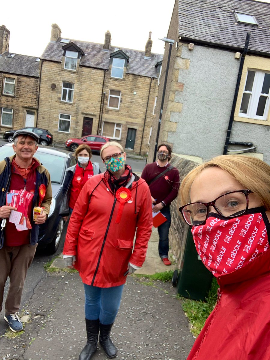 One more hour left to vote for <a href="/LizziCollinge/">Lizzi Collinge MP</a> in Lancaster East and use your PCC ballot paper to re-elect <a href="/CliveGrunshaw1/">Clive Grunshaw</a> #VoteLabour