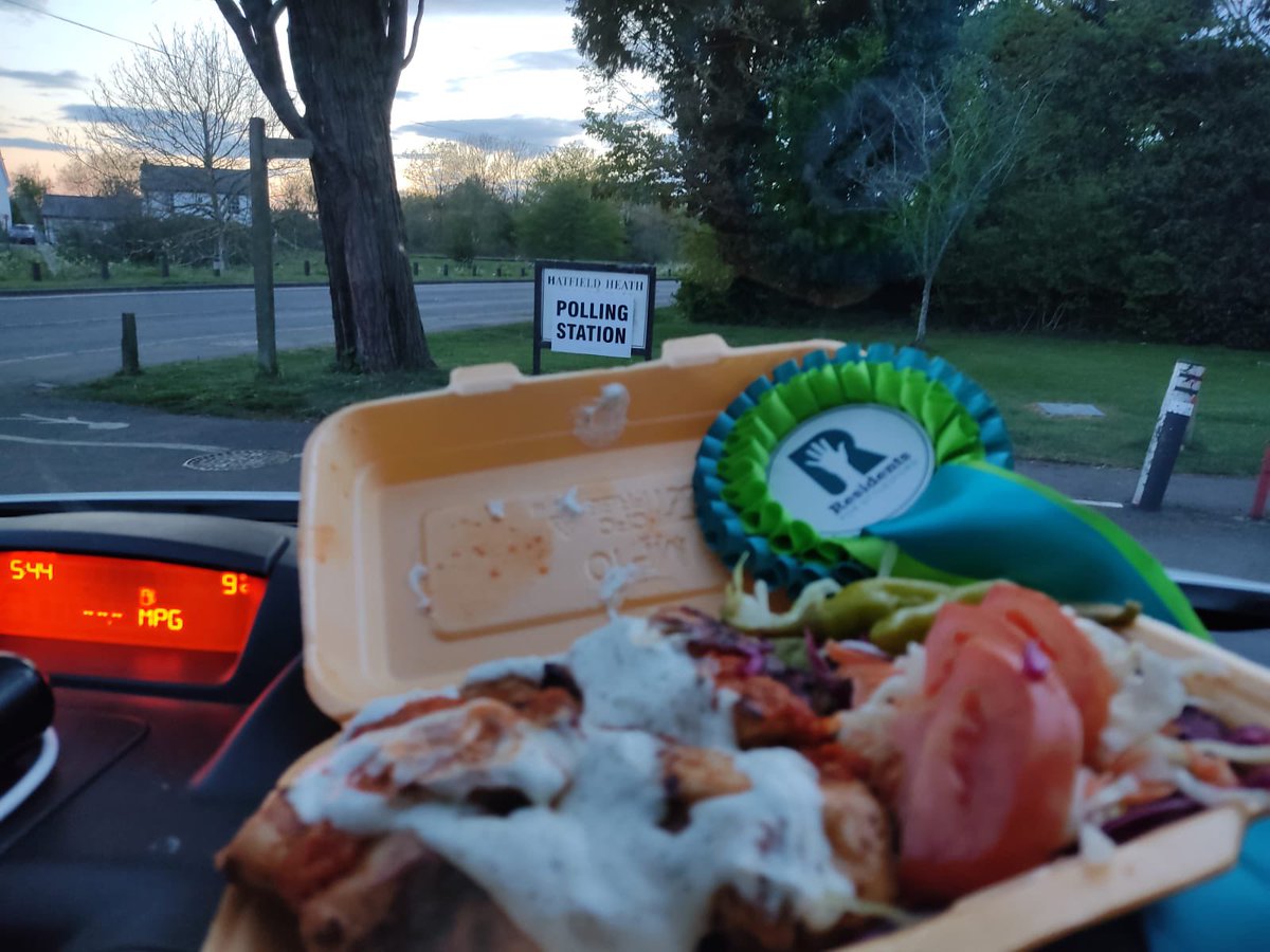 All political campaigns should end with a dashboard kebab, sourced (and eaten) locally! Thanks for all the support in #LocalElections2021 ! 💚
