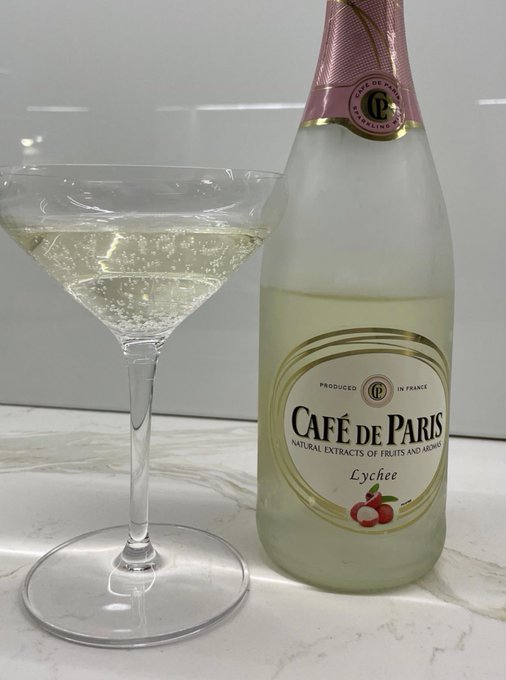 Good night😅 https://t.co/O8h5rwnWEC