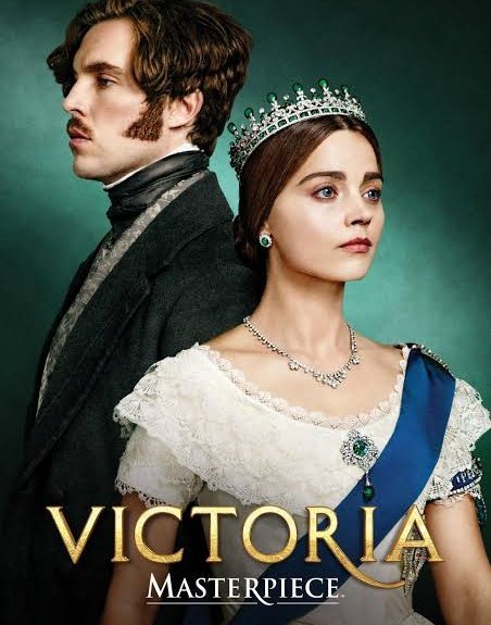 Por onde anda a quarta temporada de Victoria? Um beijo pra quarta temporada de Victoria.