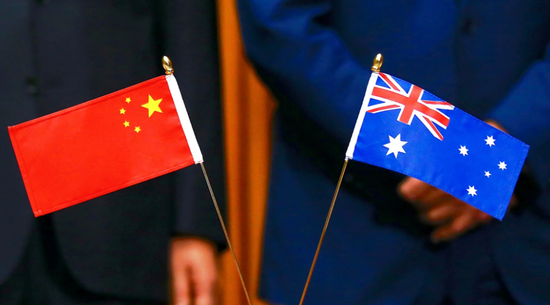 Uzivatel 中國新聞社na Twitteru 中澳關係 走向何方 中國國家發改委宣佈6日起無限期暫停中澳戰略經濟對話機制活動 中國外交部6日也表示 澳方必須對此承擔所有責任 中澳關係為何突然遇冷 中方的反制對雙方 意味着什麼 中澳關係將走向何方 T Co