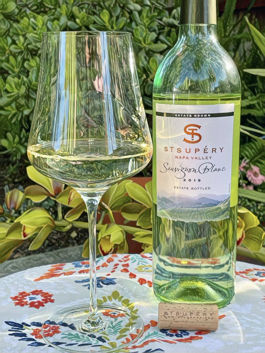 #sample Tomorrow is #SauvBlancDay Time to chill the #SauvignonBlanc! @StSupery @napagreen #NapaValley