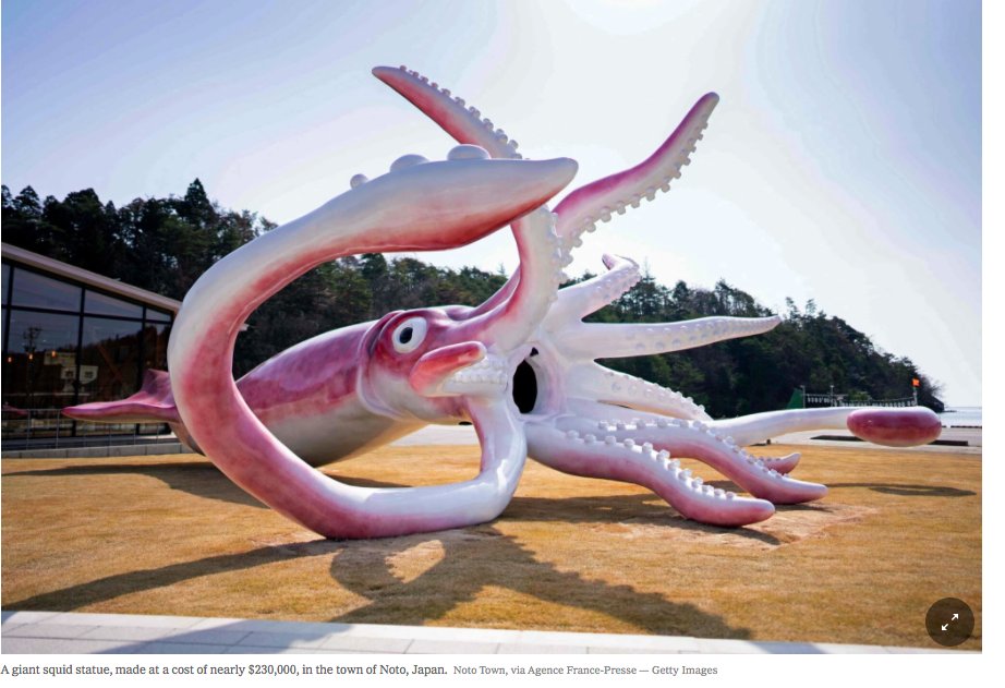 Fonds gouvernementaux #COVID19 : si vous ne vous en servez pas pour payer vos blouses &amp; masques médicaux trop cher, vous pouvez toujours financer... une sculpture de calmar géante pour relancer le tourisme via <a href="/nytimes/">The New York Times</a> nyti.ms/3usJJGO #Japon