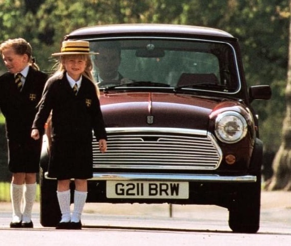 miniphernalia's tweet photo. #AustinRoverMini Sticker Packs - https://t.co/5gLYSbFCNK
#ClassicMini #OriginalMini #AustinMini #Mini30 #MiniCity
#MiniMayfair #Mini1000 #MiniSky #MiniRose #MiniFlame #MiniCheckmate #MiniRacing #MiniChelsea #MiniPiccadilly #MiniDesigner https://t.co/0BaFiLpLvr