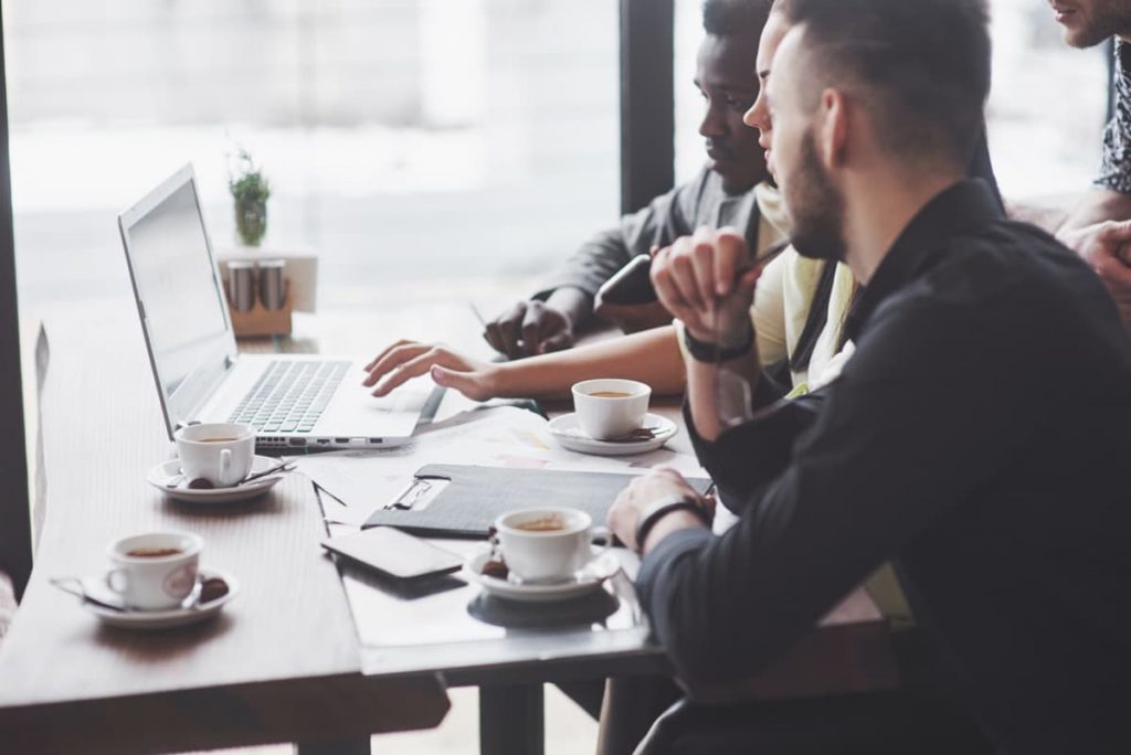 FinancialAges's tweet photo. How to Protect Your Small #Business Against These 4 Threats - https://t.co/d6YNtNYoRA #SmallBusiness #Technology https://t.co/AZVSAbUY50