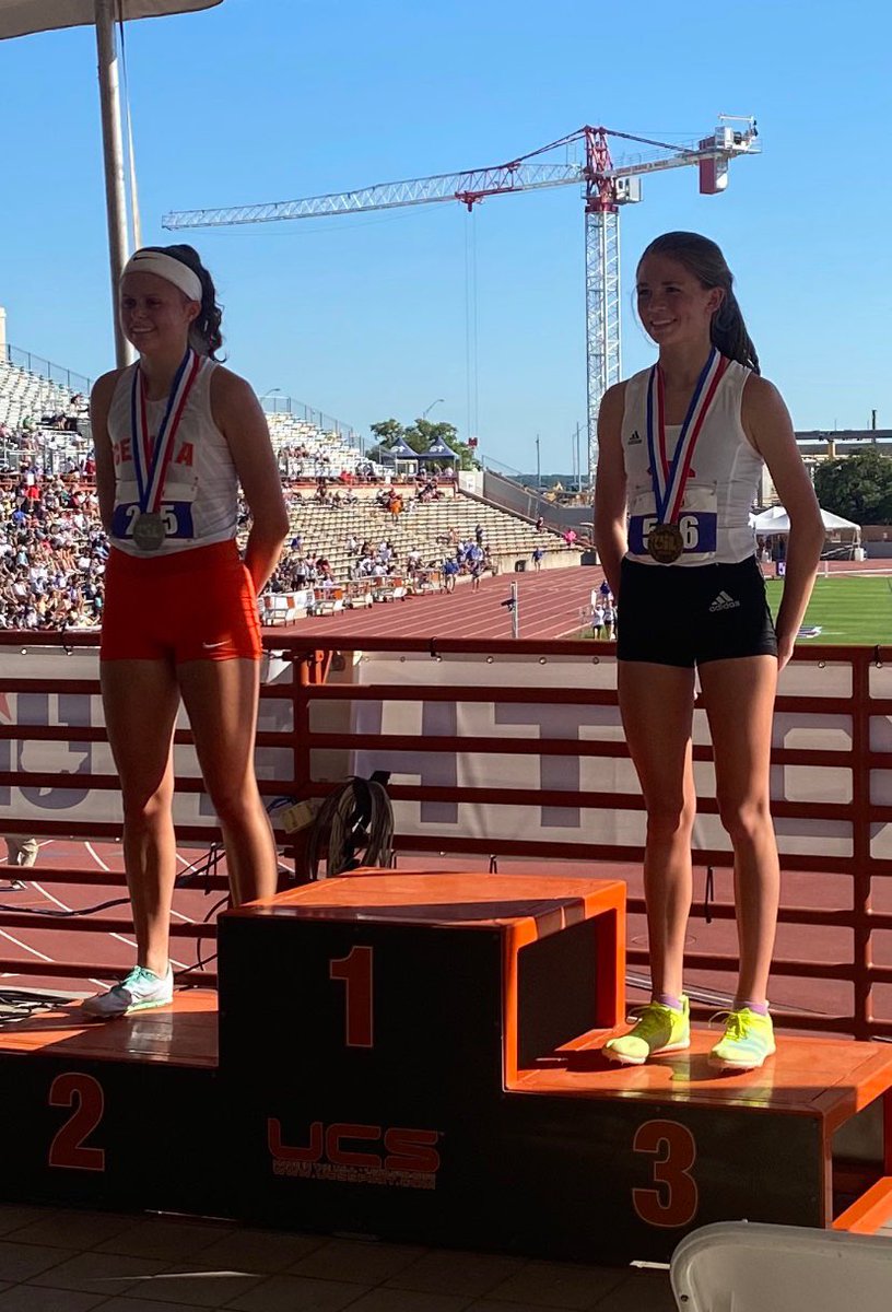FredTrack's tweet photo. #FbgGTrack21 freshman Taylor Grona finishes 3rd in the 800m at the #UIL State Track Meet with a new personal best of 2:16.29! First medal of the day for the team and 6 more points. #Together https://t.co/QpcxGA2pEP