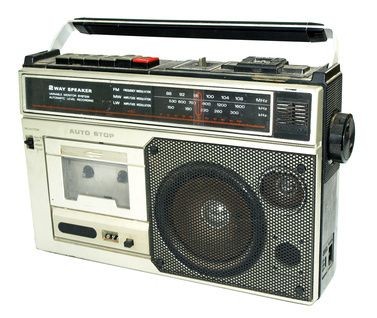 iLostMyThoughts's tweet photo. #Cool devicess/activities people in the #80's used to have/do.😎👍 https://t.co/mmiyGAnVes