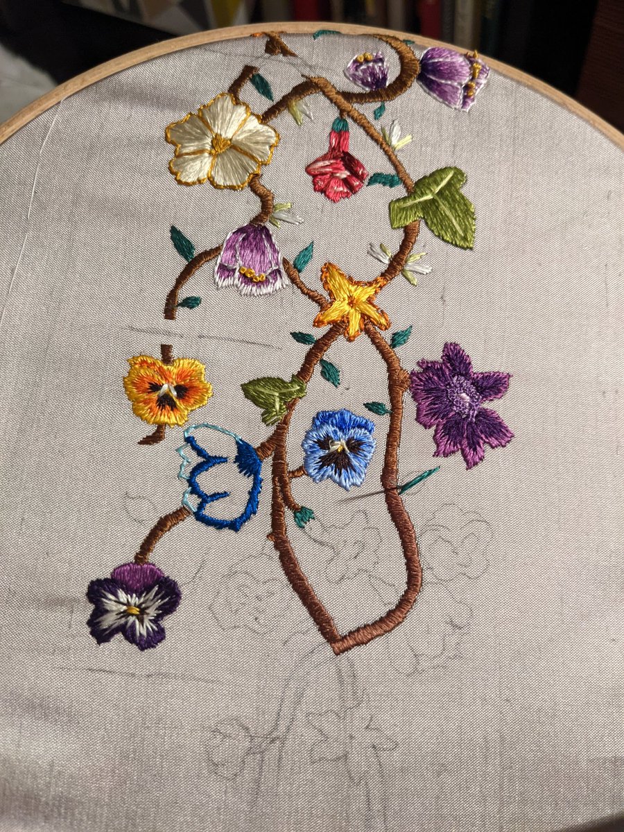  #YubiHearsAlso tonight as I listen I am doing more embroidery on my 1770s waistcoat (All hand stitched in silk floss to my own designs)