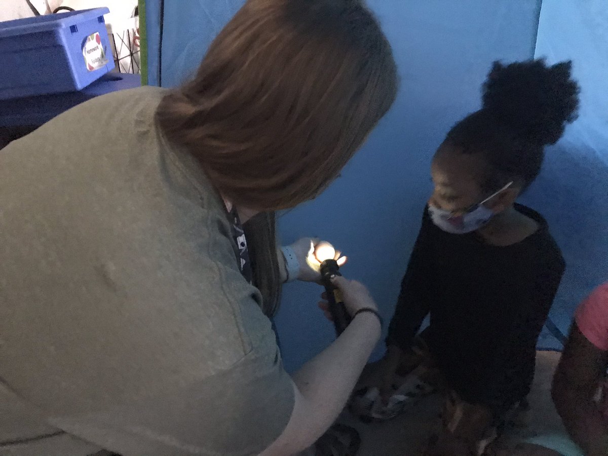 Checking in on our chicks! It was very exciting to see them moving! 6 more days! <a href="/UNCGMSPS/">Moss Street Partnership School</a>