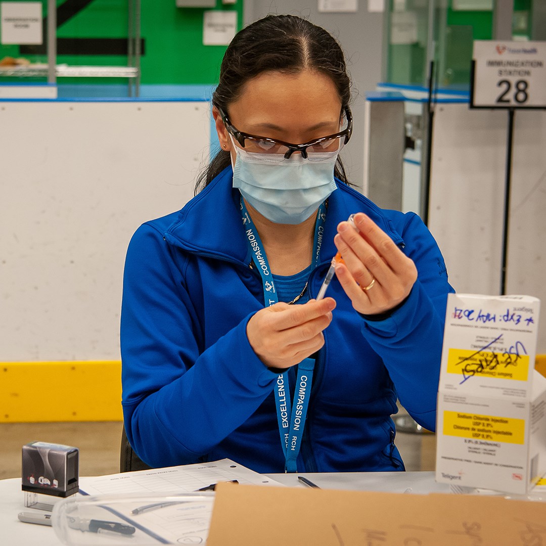 BurnabyNOW_News's tweet image. South Burnaby neighbourhoods now listed as high-transmission areas for COVID-19 dlvr.it/RzCtlR