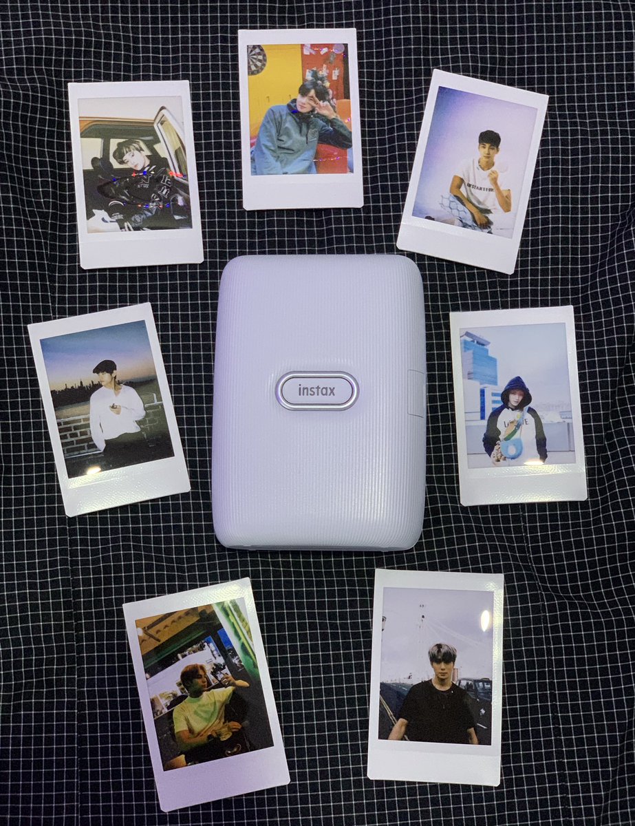 [INTEREST CHECK] POLAROID GIFT BOX Calling for CARAT, ARMY, NCTZEN, AROHA, STAY, BLINK, EXOL, MOA, ONCE, iGOT7 MONBEBE, ENGENE, TEUME AND OTHER FANDOMS! I’m surveying if yall are interested in Polaroid Gift Box?! 