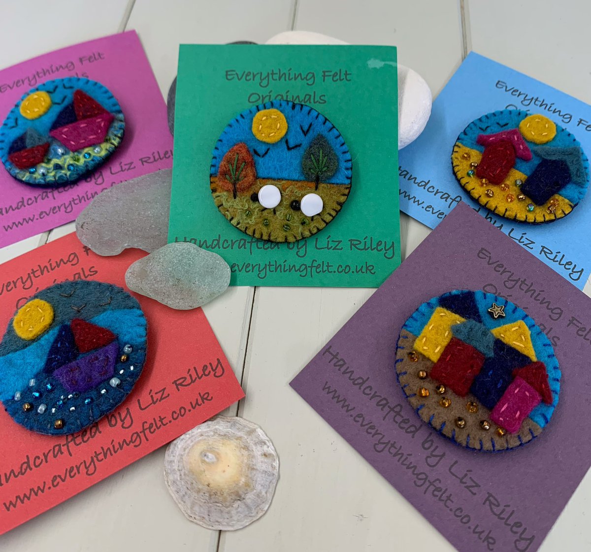 everything_felt's tweet image. A little selection of new makes!
#brooches