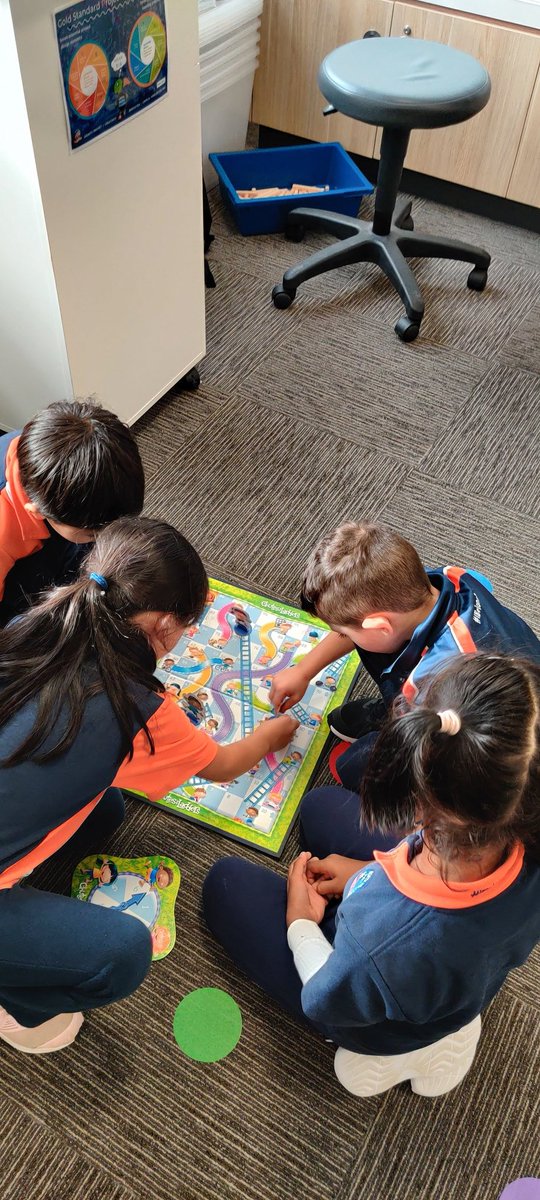 LisaIngo's tweet photo. Co-operative building and play was hard work for the year 1's today. Definitely a skill we need more work to achieve but we made some great progress today. 

#ibelongatNK https://t.co/YrUsMzWZxc