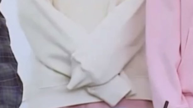 daengmos's tweet photo. seungmin doing his little habit of making sweater paws throughout the entirety of kingdom’s sports day https://t.co/zxRlqGk9x8