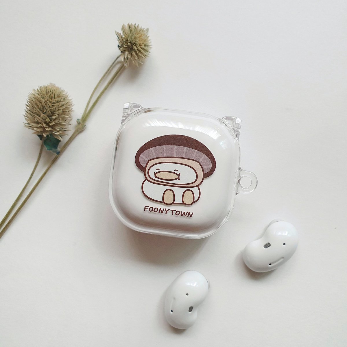 yeonmyo_'s tweet image. 버섯고덕이🍄

만들까 말까 계속 고민만 했었는데
제작해보길 잘한거 같아요😚
제가 개인적으로 좋아하는..
표고버섯고덕이 입니다!

#버즈라이브케이스 #buds #budscase