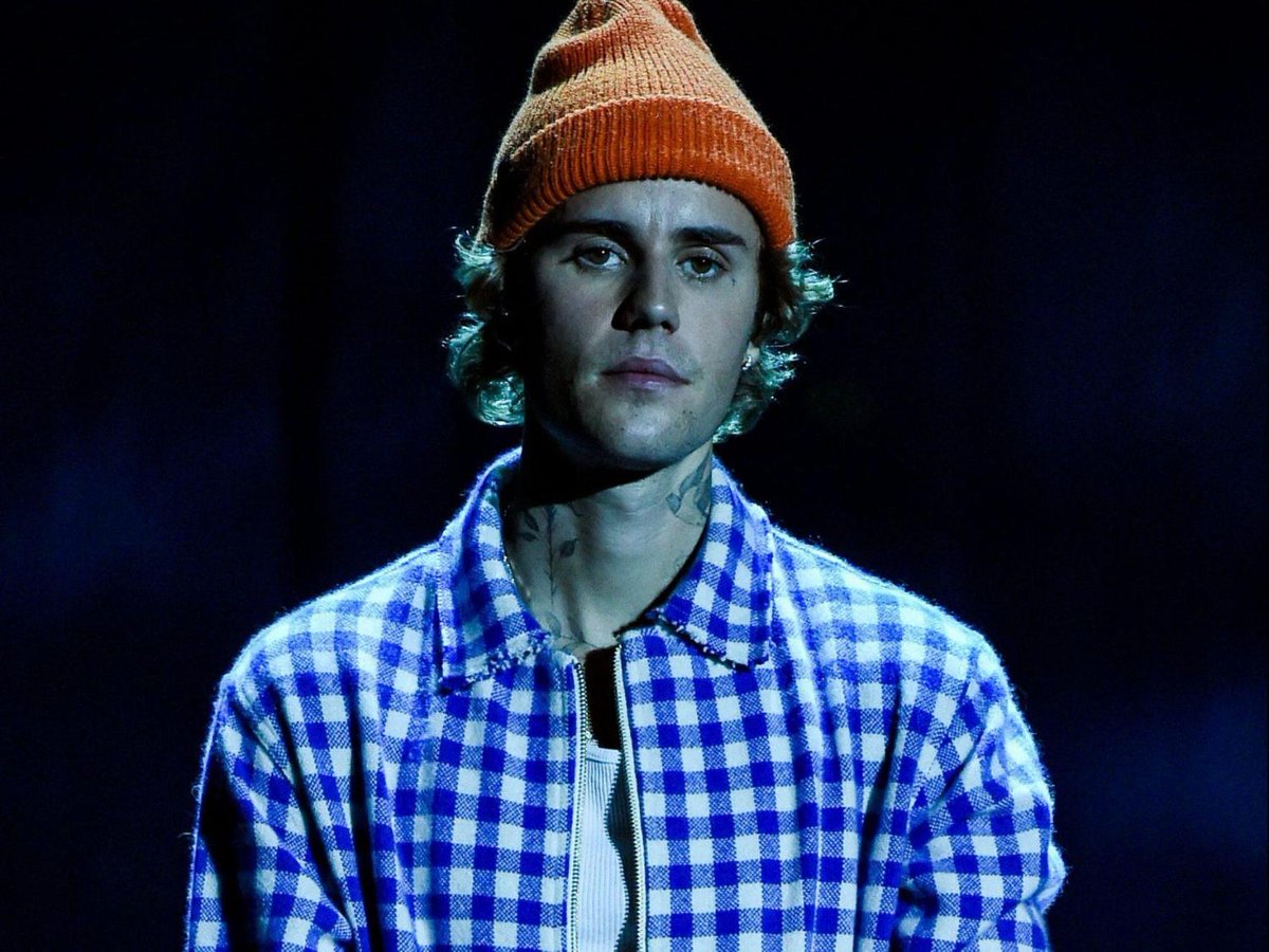 Justin Bieber announces Ottawa tour stop next March
