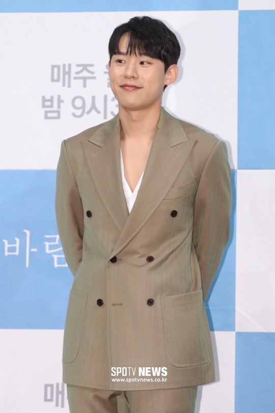 iconickdramas's tweet photo. #KimSungCheol is cast to star in the romance comedy drama #ThatYearWe joining #KimDami &amp; #ChoiWooShik 🥳💛 https://t.co/2XJhFsg32t