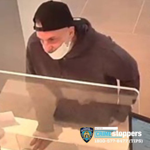 NYPDTips's tweet image. WANTED for a Bank Robbery Citibank at 5 Court Square. #Queens @NYPD108pct on 5/6/21@12:08 PM the individual passed a note demanding money simulating a firearm and fled after receiving USC.Reward up to $2500. Seen them? Know who they are? Call 1-800-577-TIPS or DM us!