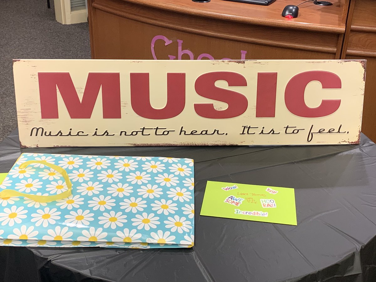 LewisvilleES's tweet image. Congratulations Mr. Thomas, @LewisvilleES Teacher of the Year! You add happy arpeggios to our Ponies’ lives every day! #PonyStrong #Backinthesaddle