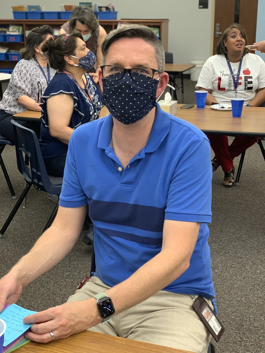 LewisvilleES's tweet image. Congratulations Mr. Thomas, @LewisvilleES Teacher of the Year! You add happy arpeggios to our Ponies’ lives every day! #PonyStrong #Backinthesaddle