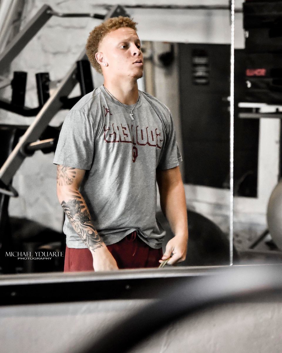 @SpencerRattler putting in work #Oklahoma #Sooners #OK #CollegeFootball #EliteU #RespectMyGrind #Photography #MikeYduartePhotography