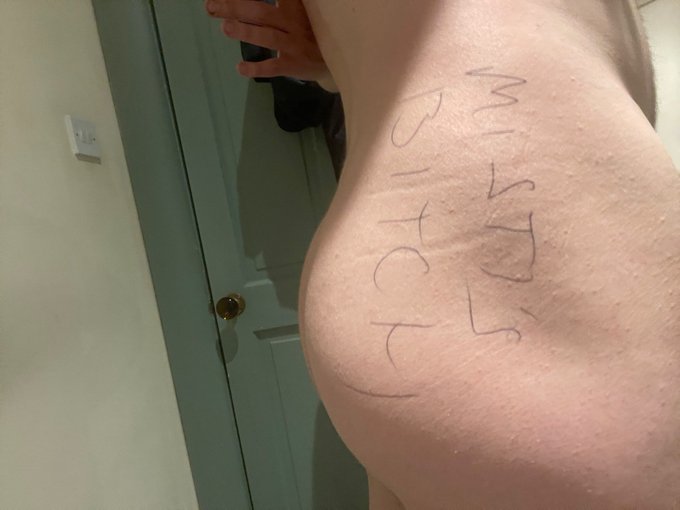 My newest sissy bitch.  I'm gonna make hum cum all over his faggot face https://t.co/OqvLHGAz1N