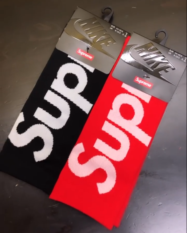 Supreme Plus 新着の着画像集 Supreme Week11 約100枚の着画像を公開中 もっと着画を見たい人はこちらからどうぞ T Co Nkqtutpw72 T Co Sgdc5dm3mj Twitter Supreme Plus 新着の着画像集 Supreme Week11 約100枚の着画像を公開中 もっと着画を見たい人はこちらからどうぞ T Co Nkqtutpw72 T Co Sgdc5dm3mj Twitter