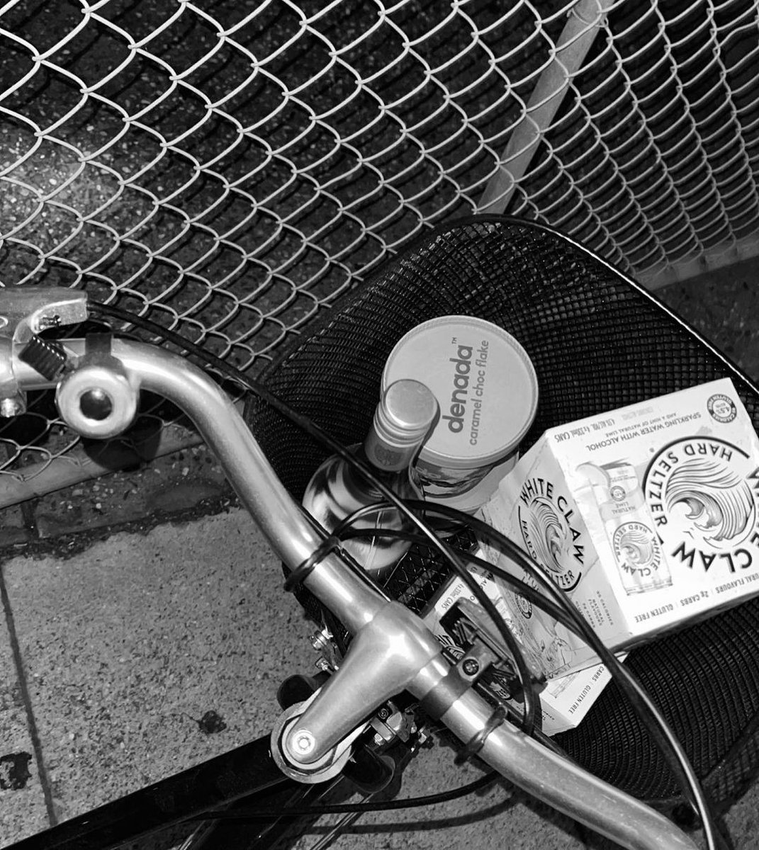 Tell me you’re from Melbourne without telling me you’re from Melbourne. 
​📸 by @chenilleclark 📝 by <a href="/_akerr/">Ashley Kerr</a>