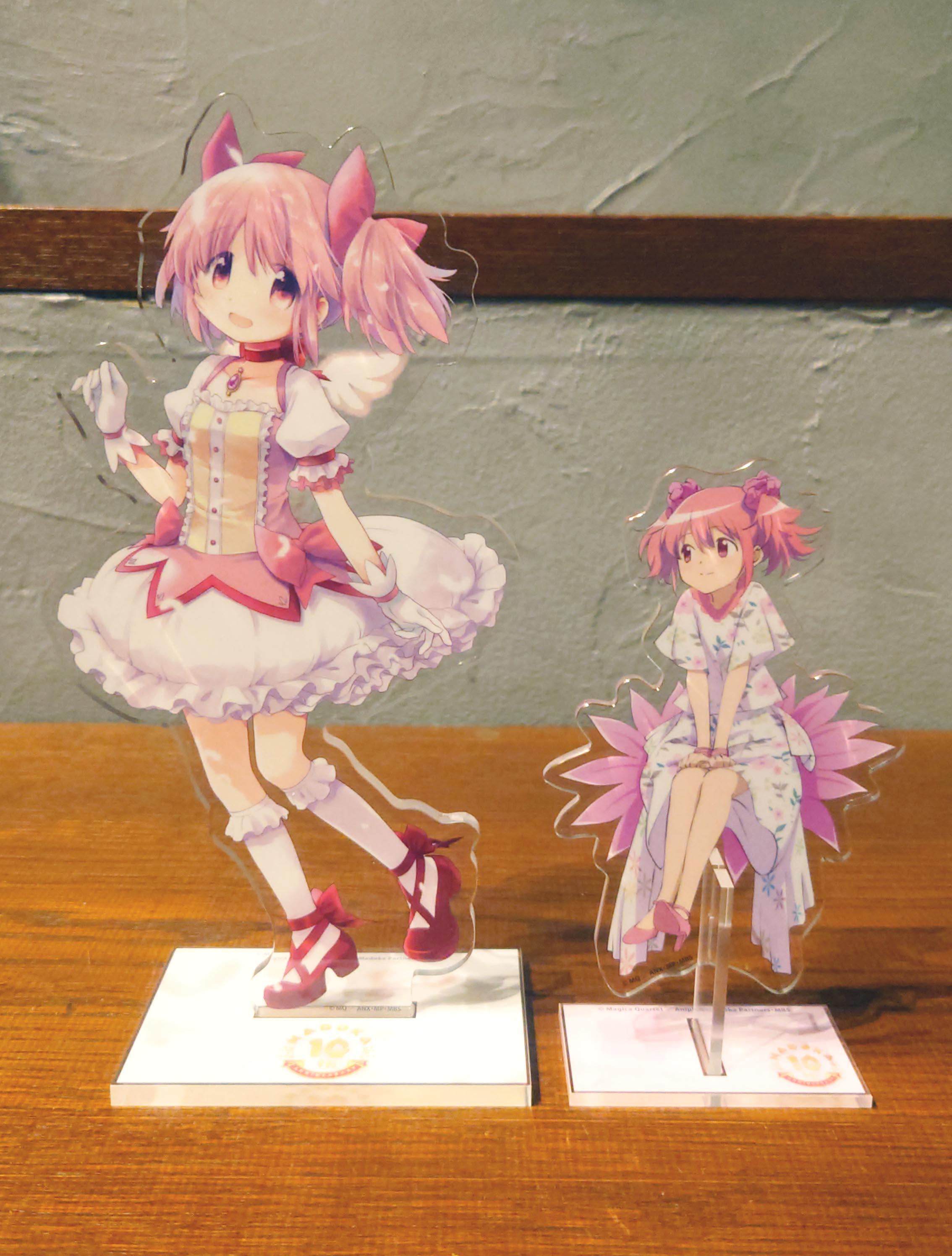 魔法少女まどか☆マギカ ビックアクリルマスコット 魔法少女まどか☆マギカ10(展)」 10th Anniversary ビッグ