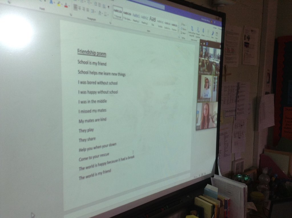 springwoodyear3's tweet photo. We are really enjoying our poetry session with WOWfest  #swhenglish #wowfest https://t.co/jZapU3UWn3