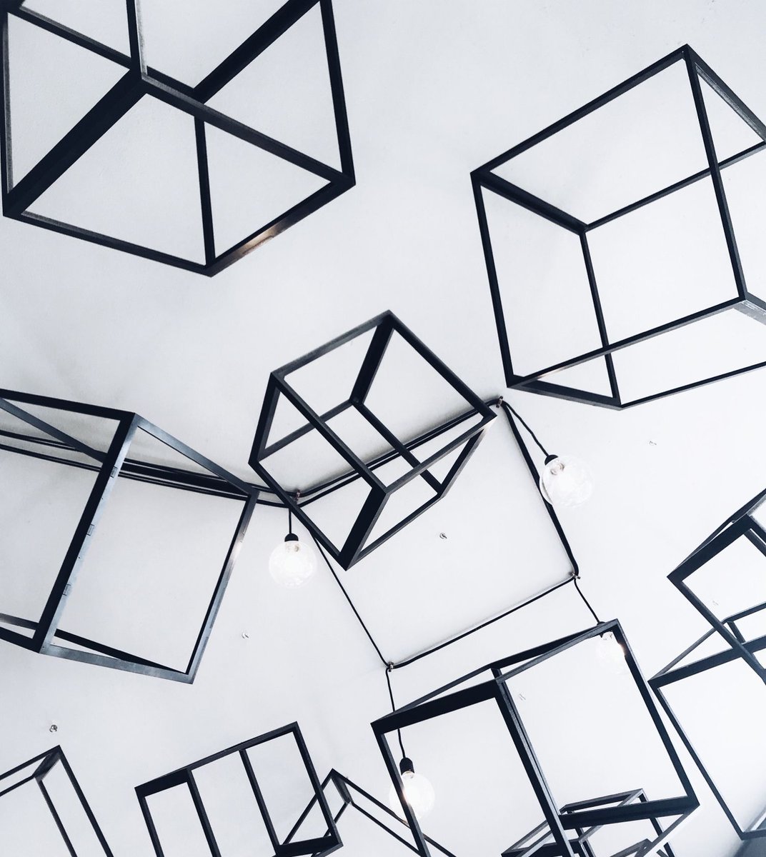 HomeOCD's tweet image. Loving this #featurelight, Can you spot the light?
.
.
.Give us a Follow, Like &amp;amp; Share 🤍
.
.
#decor #hinch #decorinspo #homedecor #light #HomeOCD #plants #interiordesign #interiorstyling #interiors #home #interiordecoration #lighting #hinching #interiors123 #interiorinspo