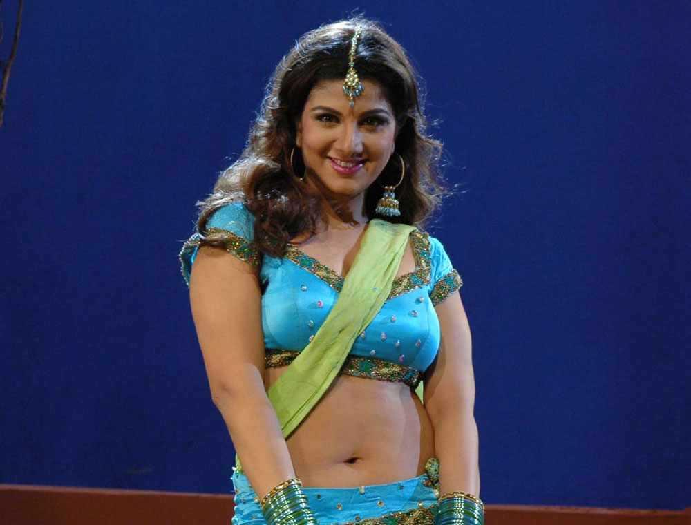 E0xL7kDUYAIEe9a?format=jpg&name=medium