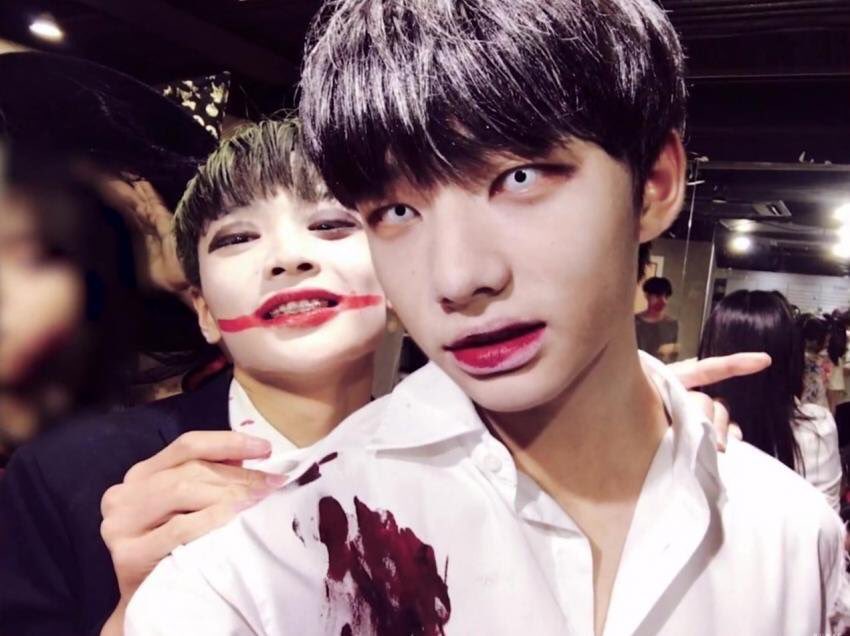 Чонин и хенджин. Хёнджин и чонин. Чонин и хенджин. Минхо хенджин и чонин. Чонин и хенджин.