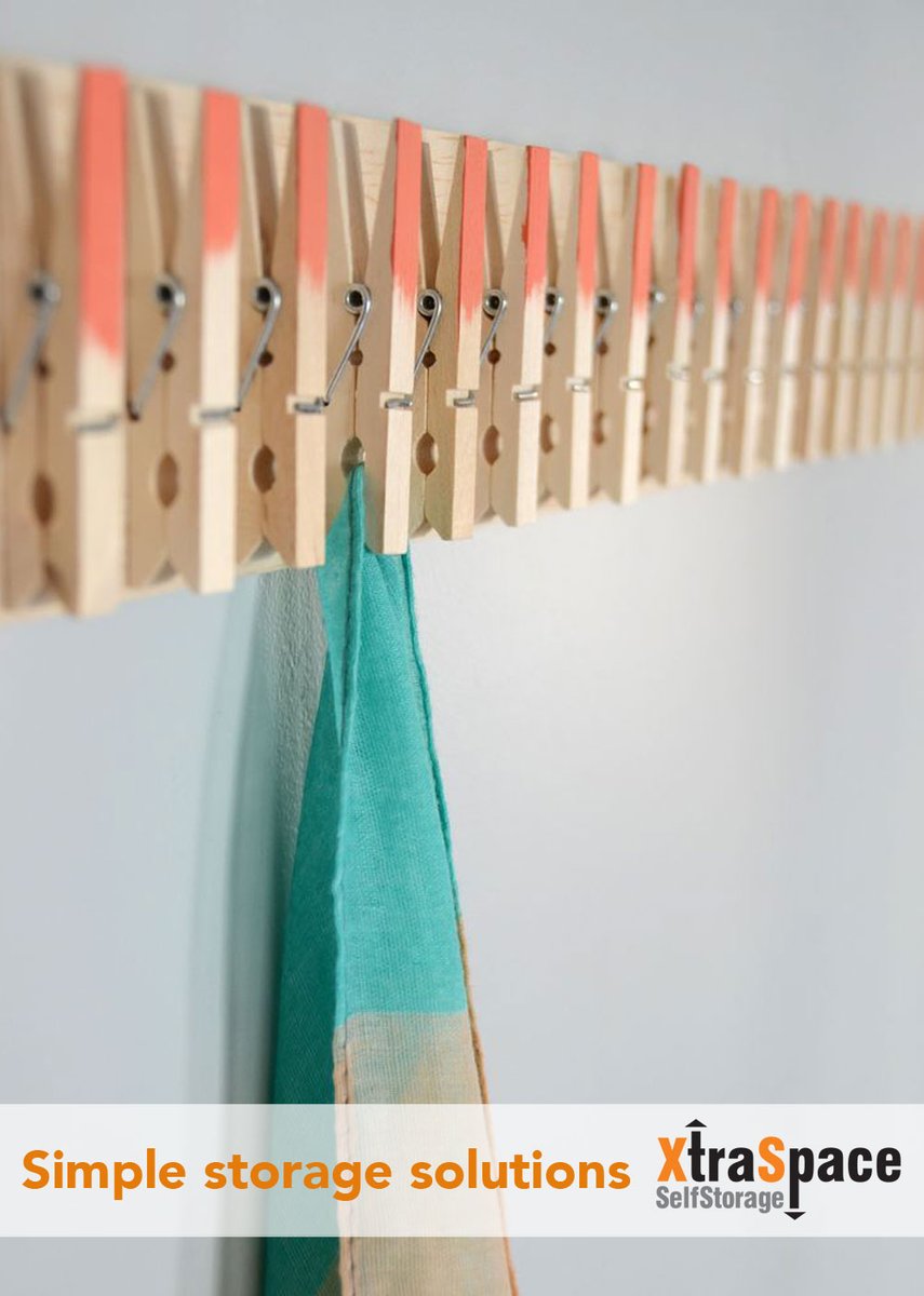 XtraSpaceSA's tweet image. A simple approach to storing kitchen cloths – just glue a row of sturdy pegs to the side of a counter unit or cupboard.

The pegs can also be attractively painted.
#DIYStorage #SimpleStorage #CleverStorage #KitchenStorage