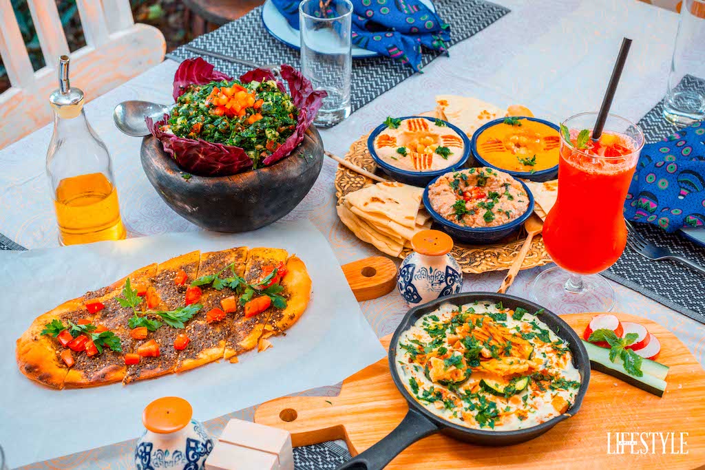 6.Hob House, KitisuruOne of my favourite places, tbhLebanese restaurant, homey, green with a soothing atmosphere. Expect traditional Lebanese dishes ideal for sharing like Zaatar and Feta cheese manoushe and traditional Lebanese hummus babila.