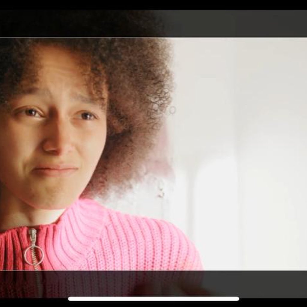 A little sneak peak of me in my role on a feature film🤩it was such an amazing experience and can’t wait to share it!!thank you to @creativecannon23 for the opportunity and everyone involved <a href="/TeeMorrisActor/">Tee Morris</a> @SharniBrownhope to work with you all again 😊 #teenactress #featurefilms