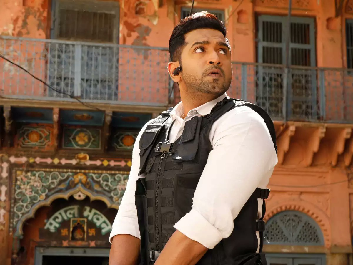 lavanya0102's tweet photo. Fiery still of #ArunVijay from his upcoming film #Border written and directed by #arivazhagan

#av31 #av31titlelaunch #teatime #teatimetamil #newsupdates #cinemaupdate #UPDATE https://t.co/TRPSk8k0n9