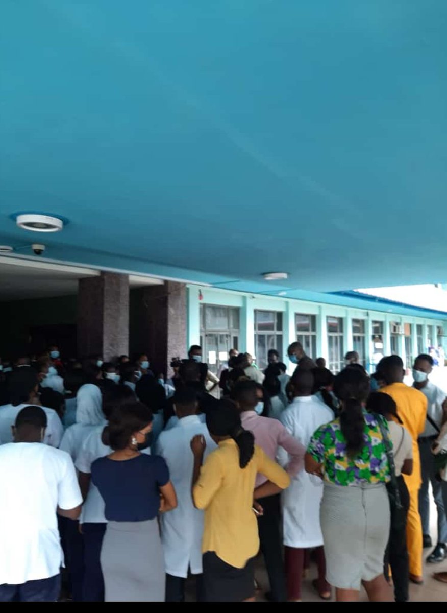 Tanitoluwa tweet media