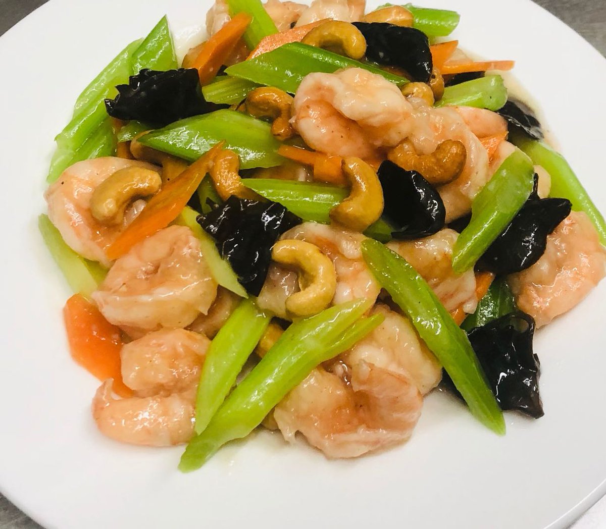 TapasdeChina's tweet photo. Disfrutar de la auténtica cocina china en el centro de Madrid, eso es el Tapas de China.
#madridrestaurants #restaurantesmadrid #madridfood #foodiesmadrid #madridfoodguide #foodinmadrid #chinesefood #chinesecooking #chinesefoodi #comidachina #culturachina #dimsunmadrid #Madrid https://t.co/xkwnWhCvEB