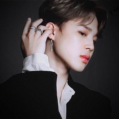 gapofbts_twt's tweet photo. 미온수에 10분간 해동시켜 주세요 https://t.co/vQMfdSgC0q